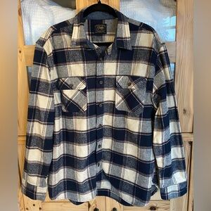 Jachs Navy and Cream Plaid Flannel Button Down Shirt